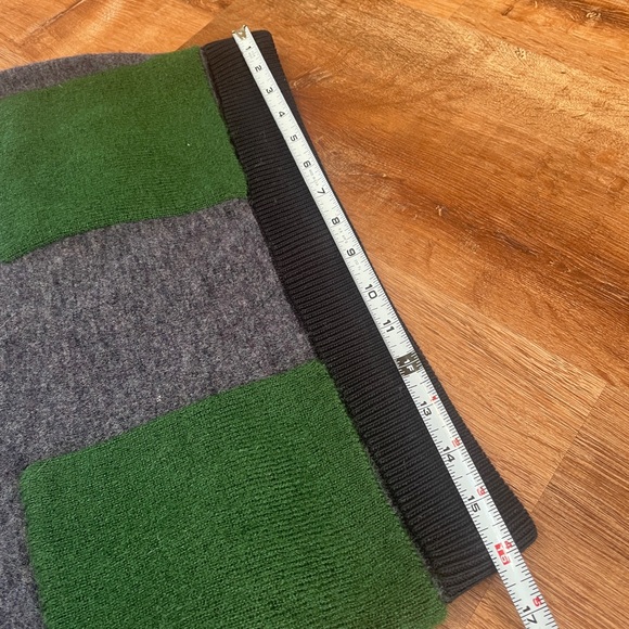 COS Wool Mohair Colorblock Skirt Size Medium Gray Pull On Pencil Stretch # - Picture 11 of 11